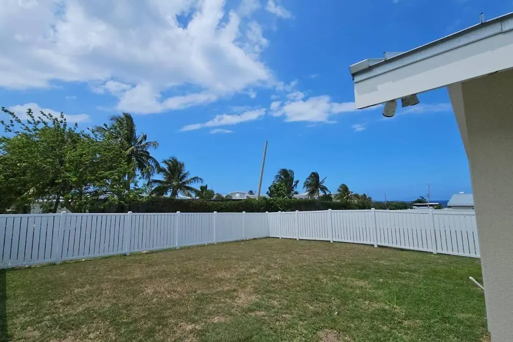 Villa Seajam Vacation Home Between Negril & Montego Bay Lucea Jamaica